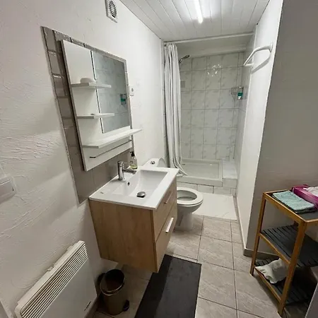 Les Acacias Apartman